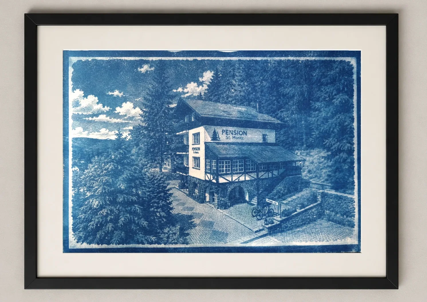 St. Moritz – Železná Ruda | Kunstdruck — Illustrationsfoto mit Rahmen. Der Rahmen ist nicht im Lieferumfang enthalten.